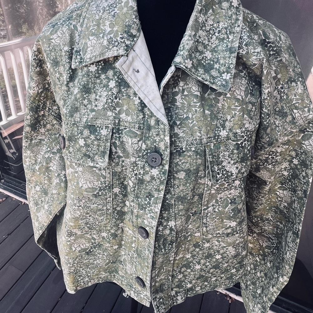 Wild Fable Olive Floral Utility Jacket